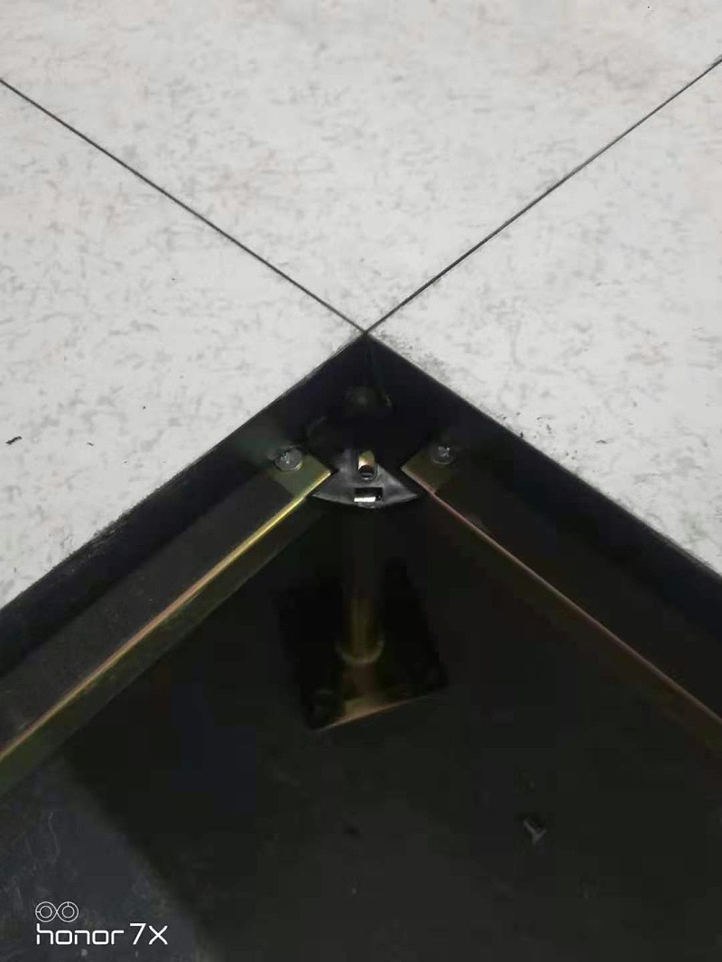 硫酸钙防静电活动地板