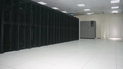 什么样的架空地板是国标陶瓷防静电地板？